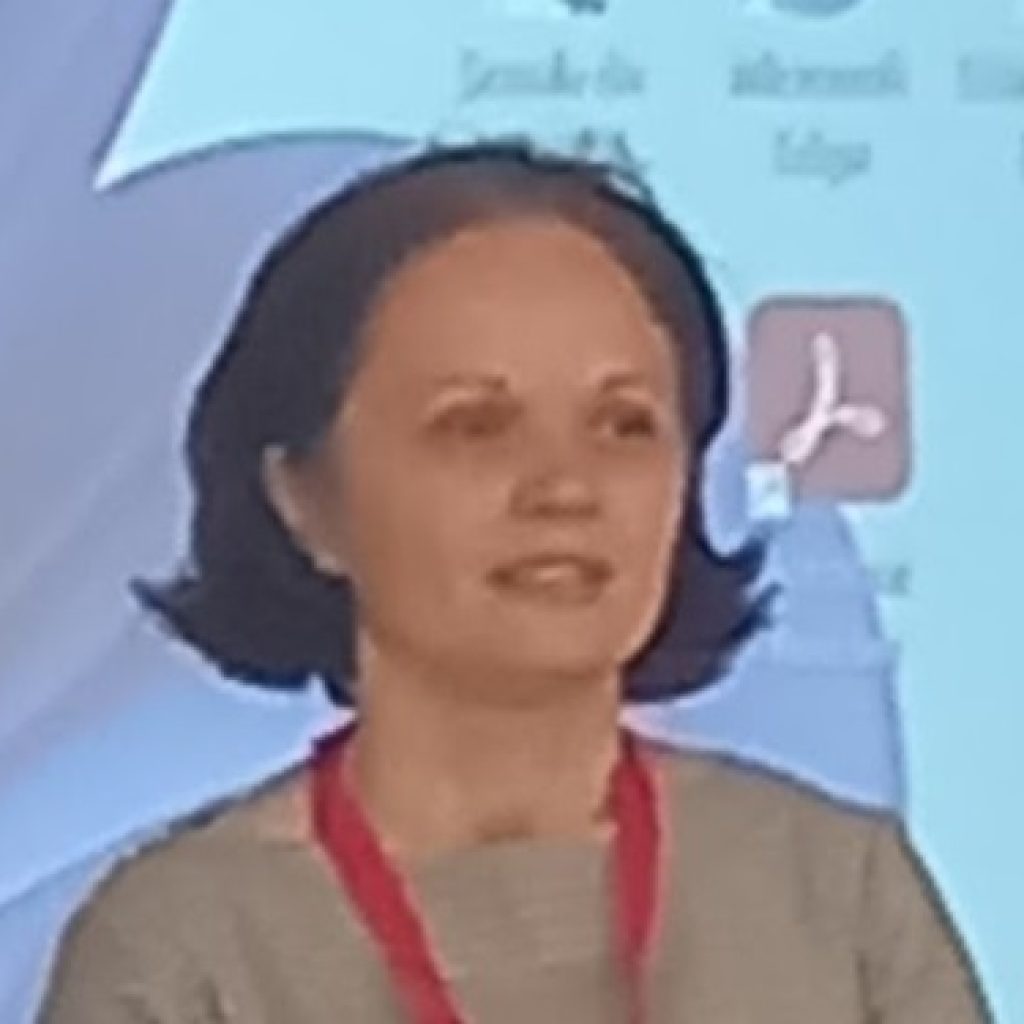 Dr. Biolog Luminița Măruțescu
